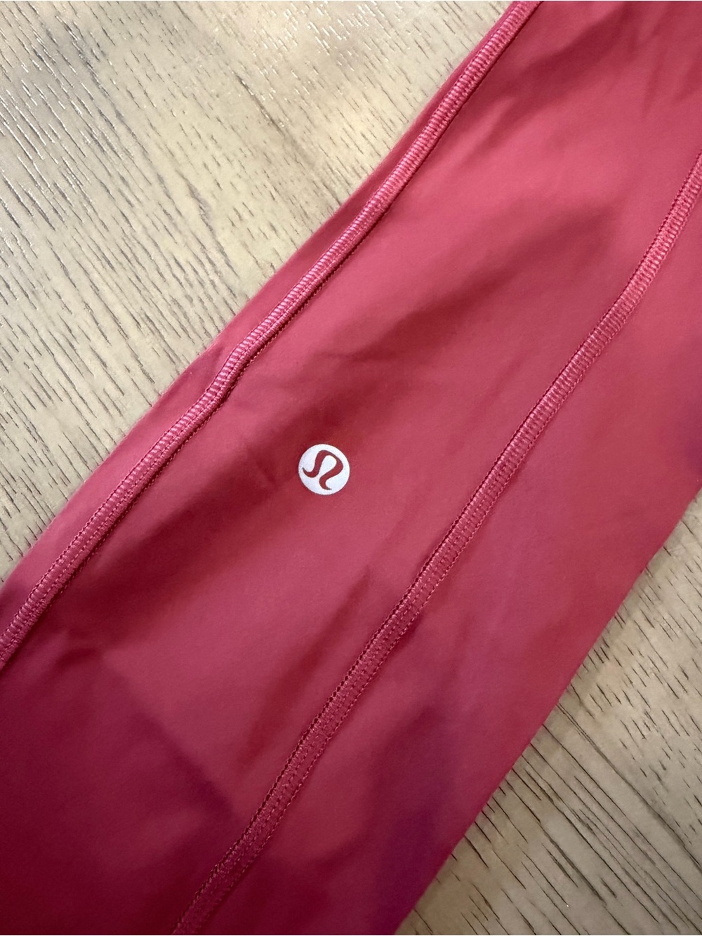 lululemon athletica Red High-Rise Performance Leggings - Picture 2 of 8